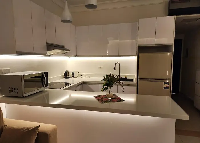 For Rent In The View 607 Apartment *